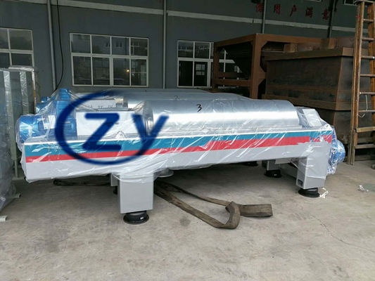 Macchina 3200rpm della centrifuga del decantatore dello SpA per l'amido di manioca
